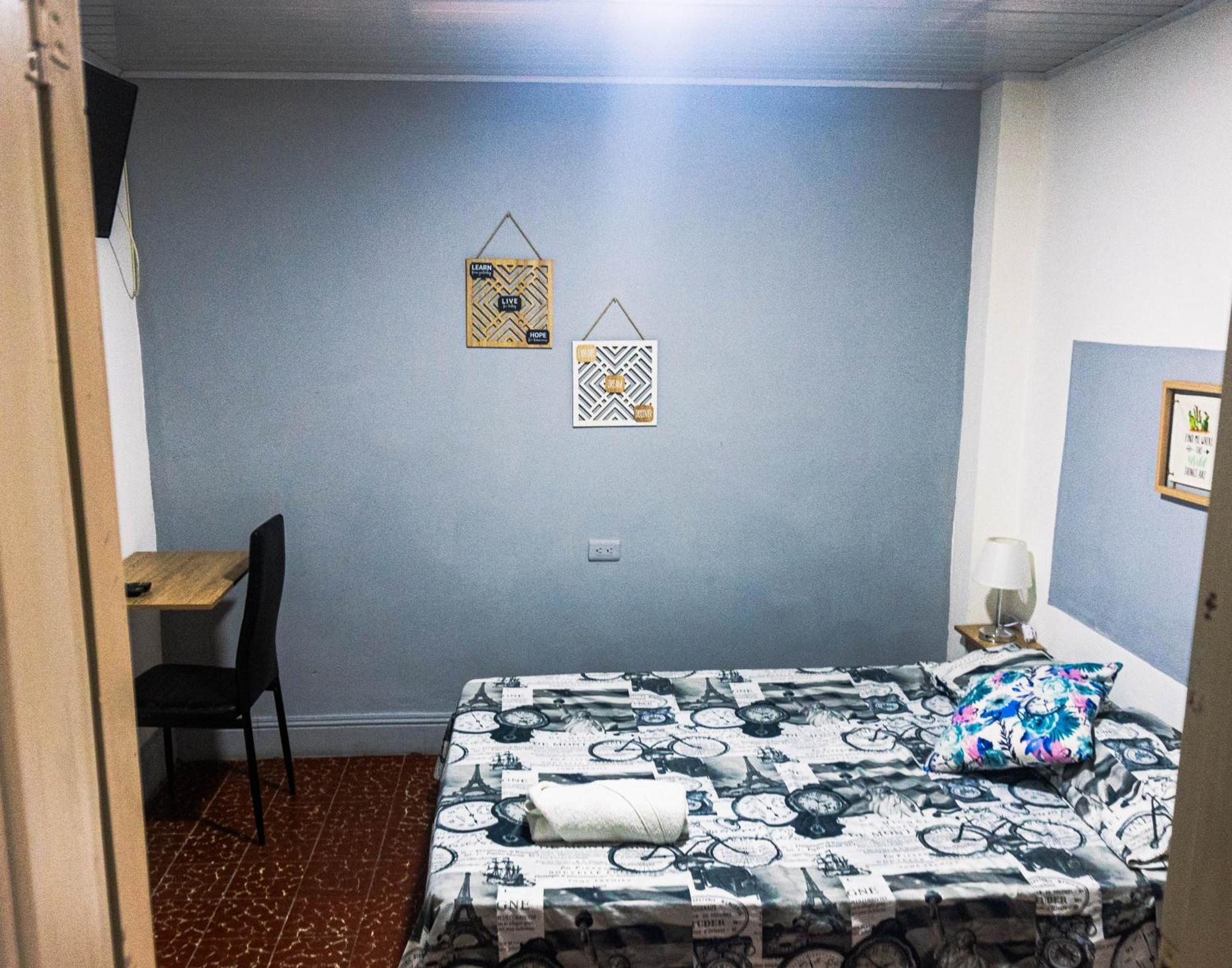 Отель Coliving La Rebeca Перейра Экстерьер фото